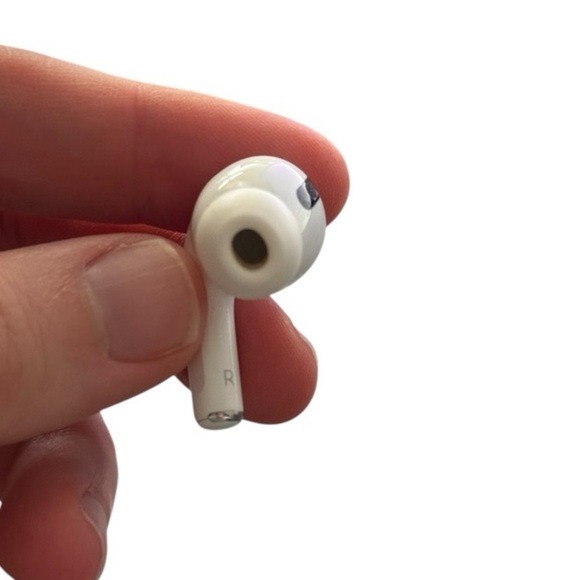 Apple AirPods Pro 1st Gen White Wireless Earbuds with Charging Case - Picture 5 of 6